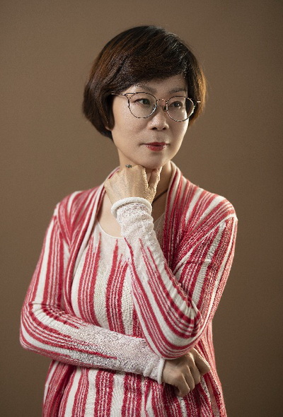 侯玲玲.jpg
